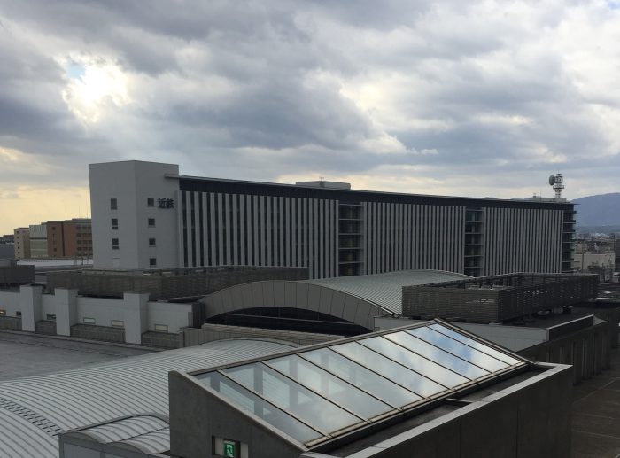 京都駅 0番のりば 京都タワー 東本願寺 散歩道